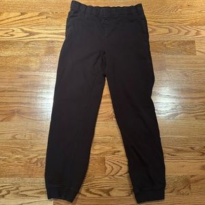 Solid black North Face sweatpants boys XL